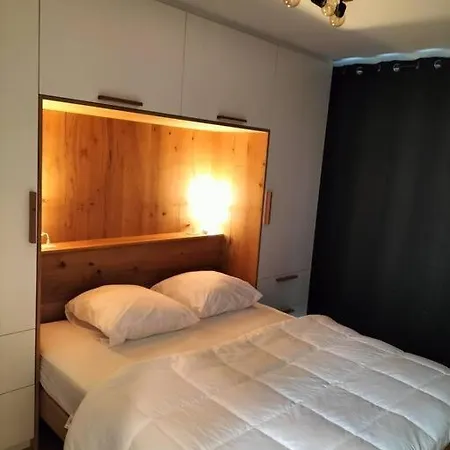 Superbe Appartement Avec Parking Malmedy Exterior photo